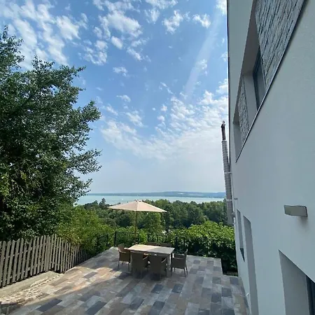 Panorama House Hébergement de vacances Tihany